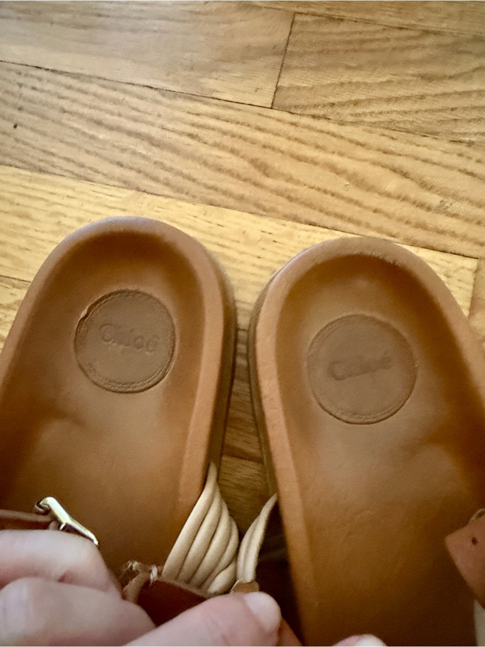 Chloé Tan Woody Kacey Strappy Sandals - Picture 6 of 7